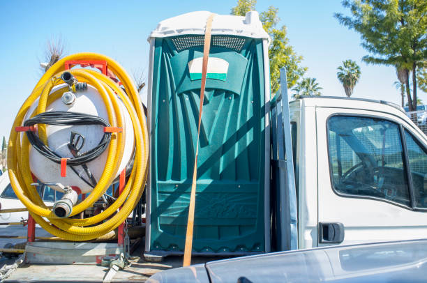 Best Luxury portable toilet rental  in Belton, MO